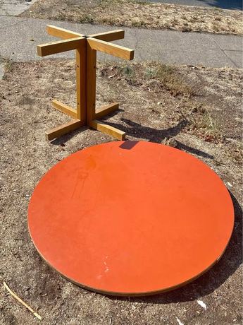 Free- mid century round table