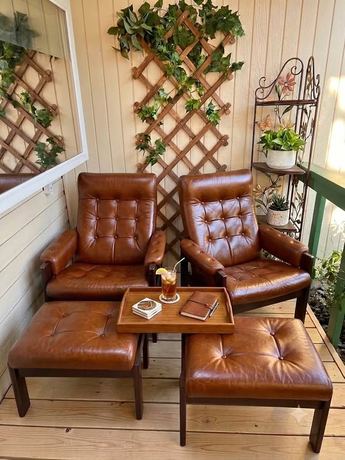 Pair of Ekornes Vintage 1970s Amigo Recliner Chairs with Ottomanso