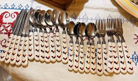 So Cute! Rooster Motif Stainless Flatware Set